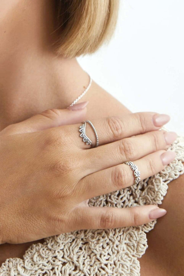 anillo sarabashi plateado ajustable acero tiara corona